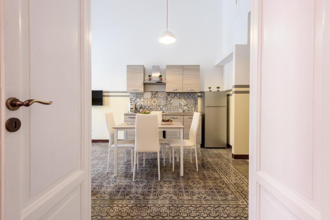 Housestation Palermo Bagian luar foto