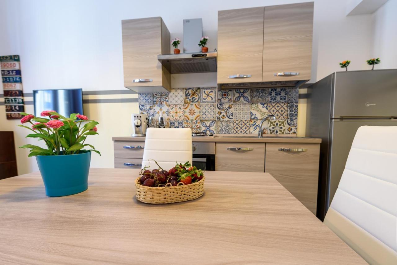 Housestation Palermo Bagian luar foto