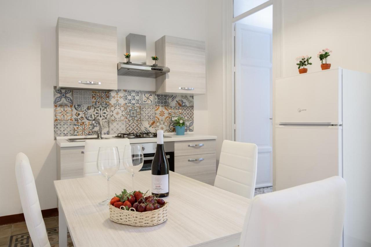 Housestation Palermo Bagian luar foto