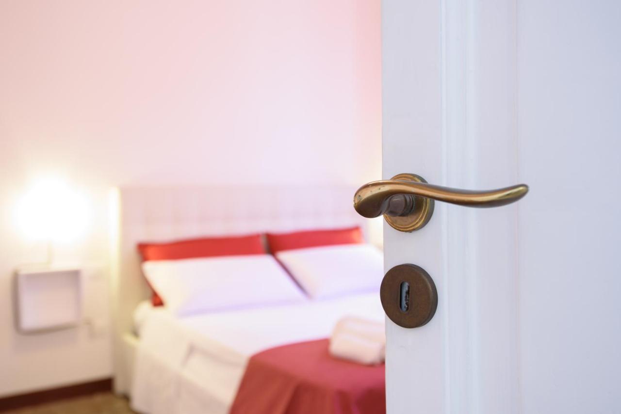 Housestation Palermo Bagian luar foto