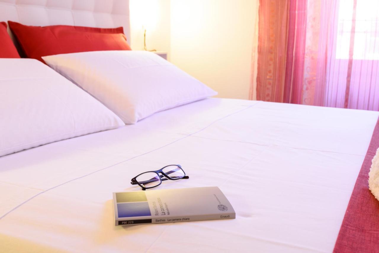 Housestation Palermo Bagian luar foto
